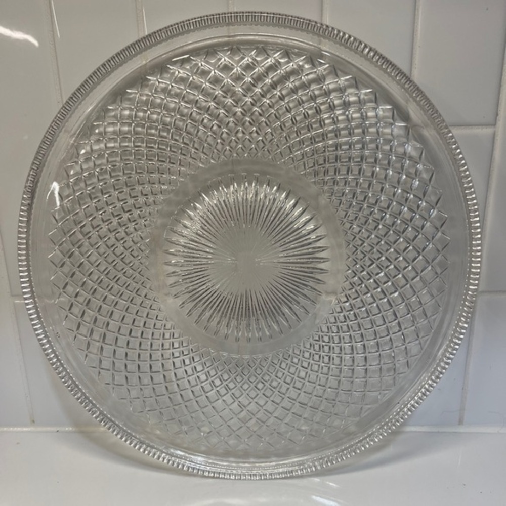 Vintage Round Glass Serving or Cake Plate Sunburst Diamond Pattern Clear 10”